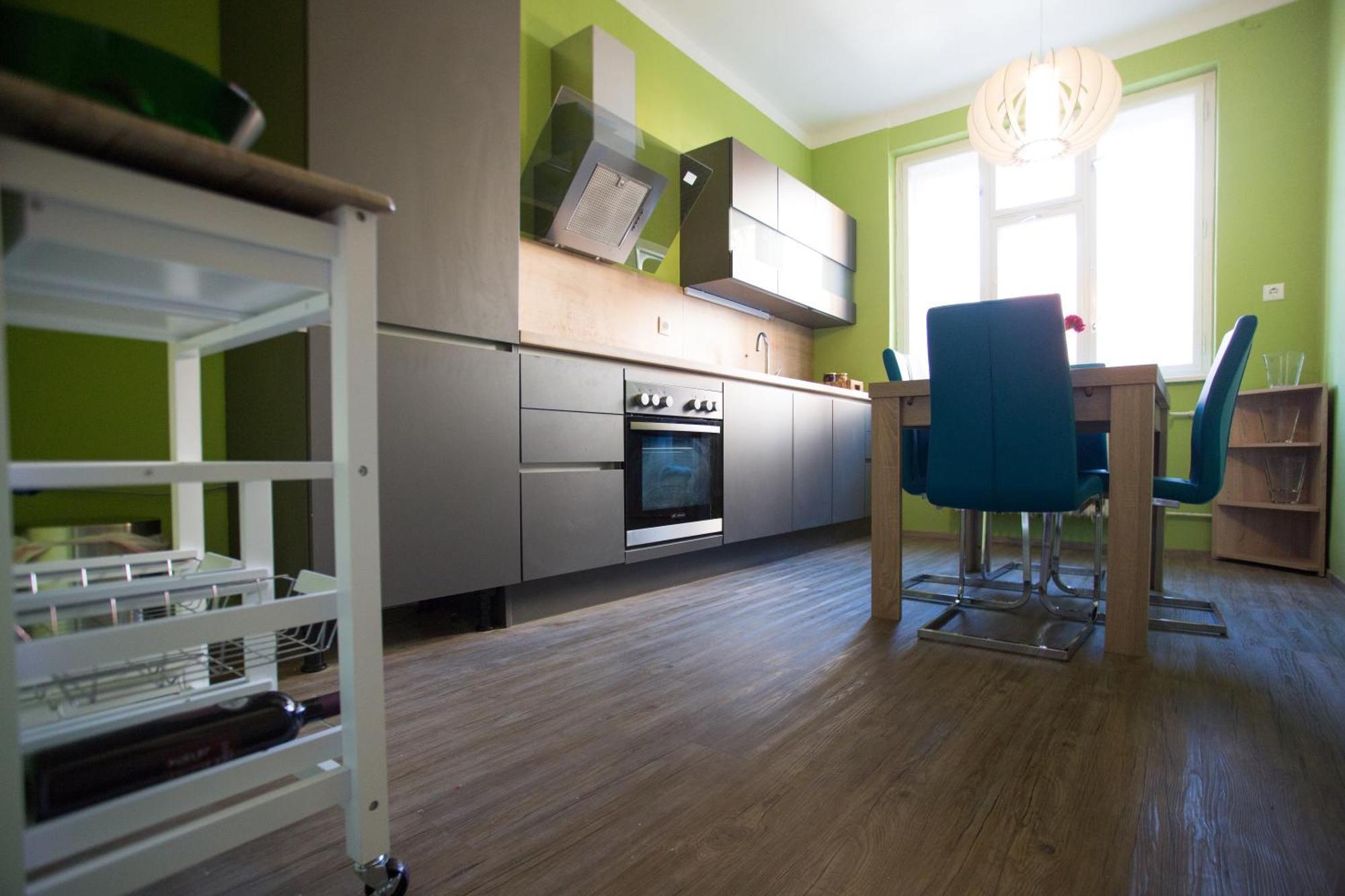 Cozy Apartment In Heart Of Maribor / Big Terrace Exterior photo
